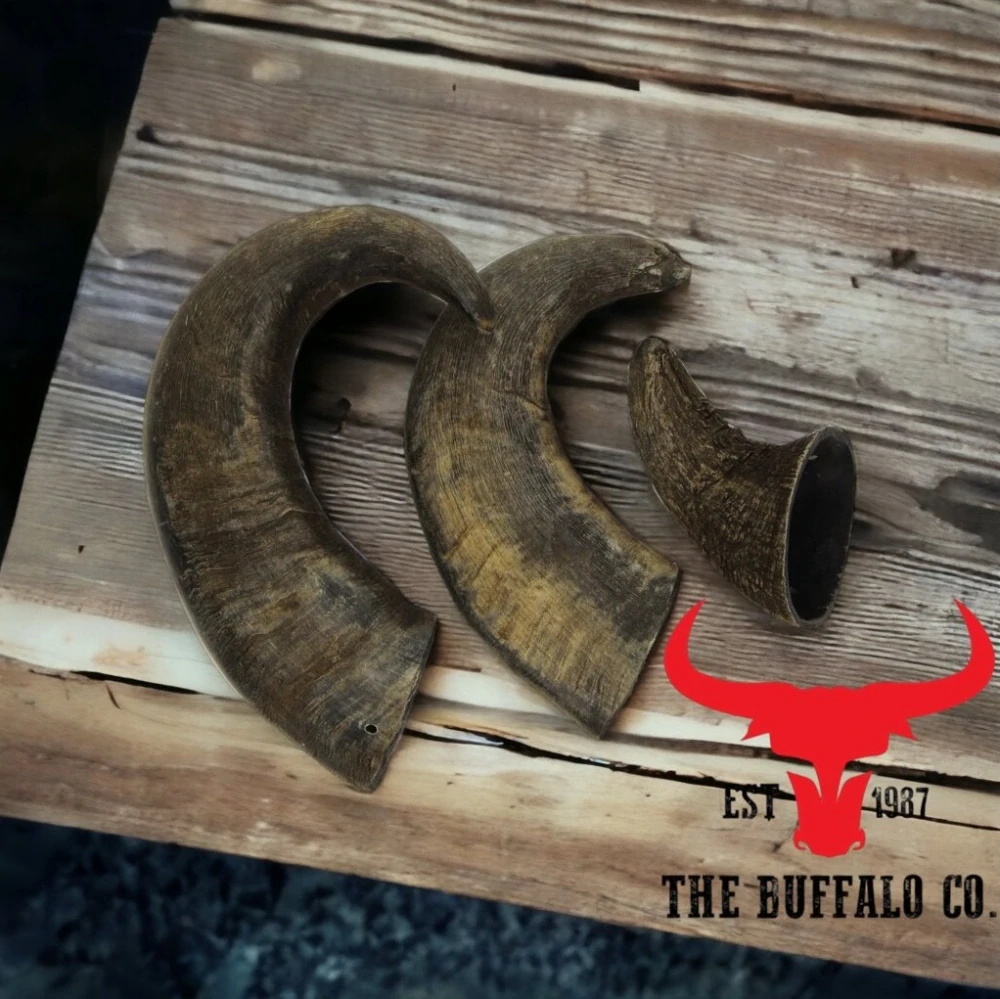 The Buffalo Co. Buvolí roh – M