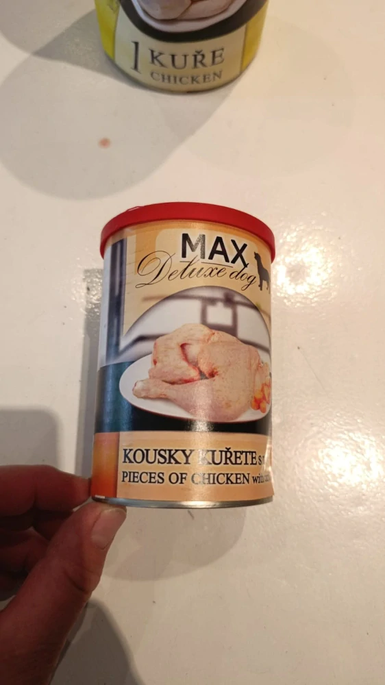 MAX Deluxe Dog kuřecí kousky s mrkví 400 g - Sokol Falco (promáčklá konzerva)