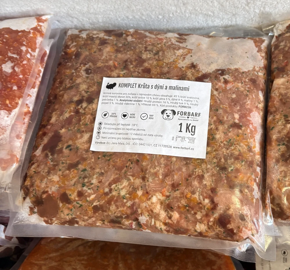 Forbarf | KOMPLET Krůta s dýní a malinami 1 kg