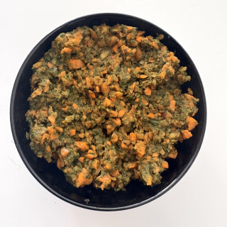 Forbarf | Mrkev & špenát s jablkem a malinami 500g